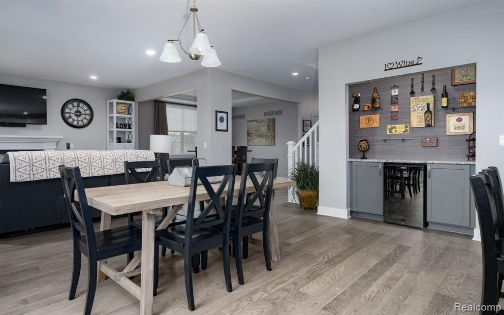 50614 MAYWOOD Drive, Canton, MI 48188 — Photo 18