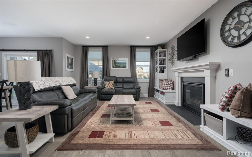 50614 MAYWOOD Drive, Canton, MI 48188 — Photo 20
