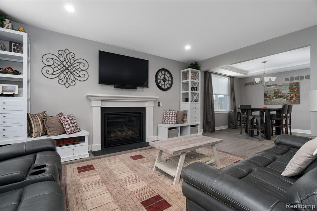 50614 MAYWOOD Drive, Canton, MI 48188 — Photo 21