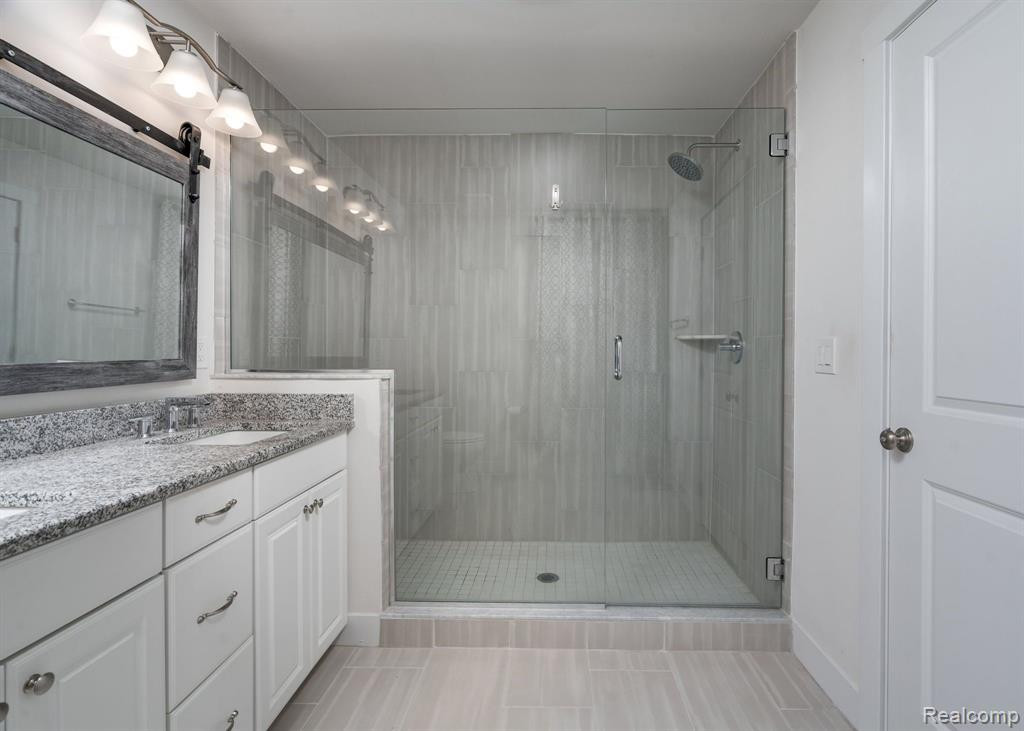 50614 MAYWOOD Drive, Canton, MI 48188 — Photo 31