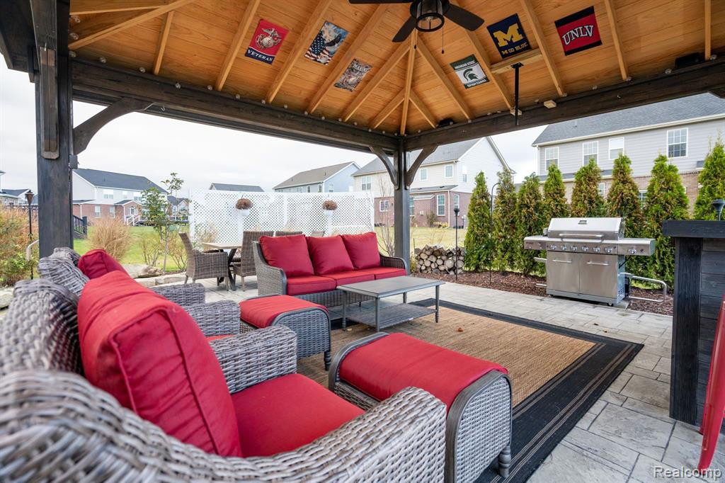 50614 MAYWOOD Drive, Canton, MI 48188 — Photo 42