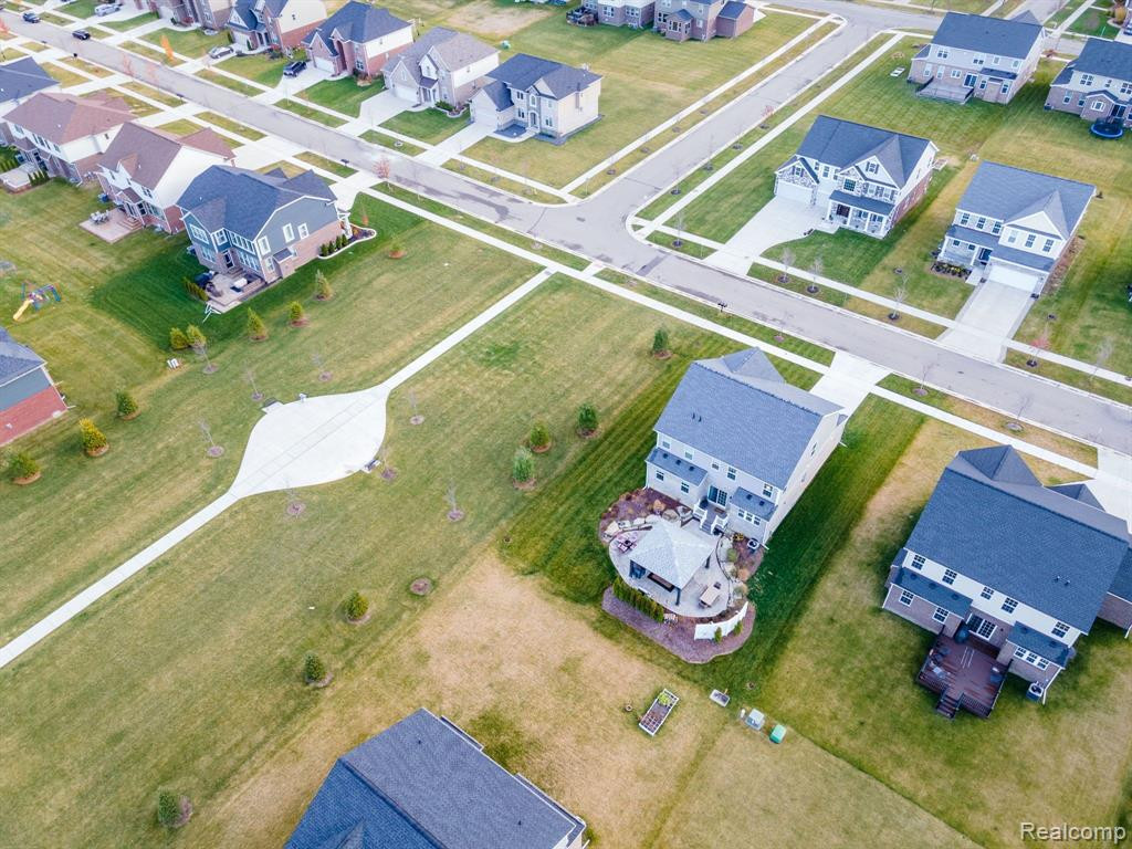 50614 MAYWOOD Drive, Canton, MI 48188 — Photo 54