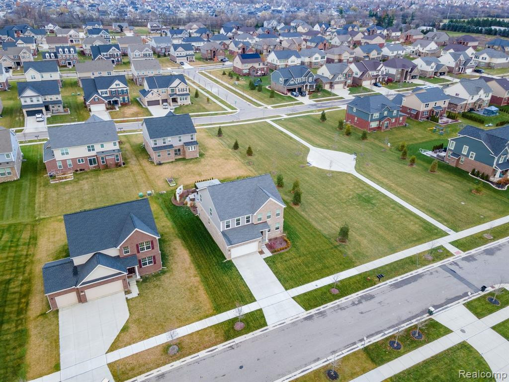 50614 MAYWOOD Drive, Canton, MI 48188 — Photo 60