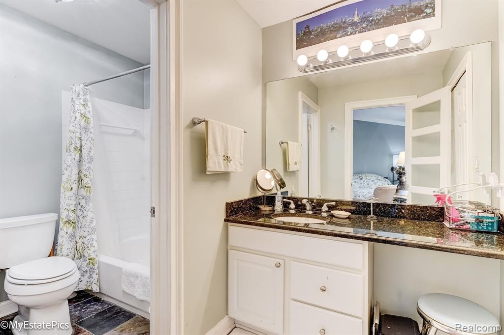 5644 DRAKE HOLLOW Drive E, West Bloomfield, MI — Photo 35