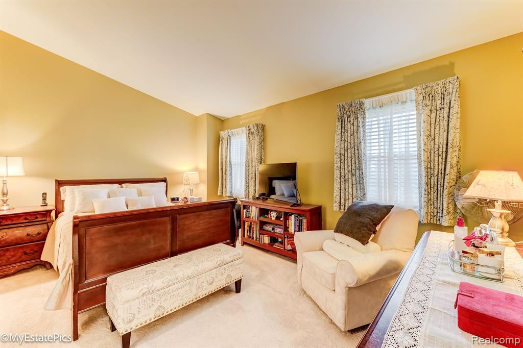 5644 DRAKE HOLLOW Drive E, West Bloomfield, MI — Photo 37