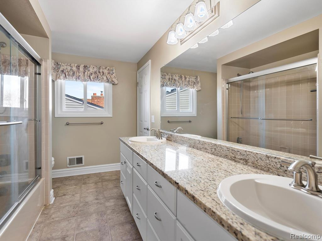 47378 TILCH Road, Macomb, MI 48044 — Photo 16