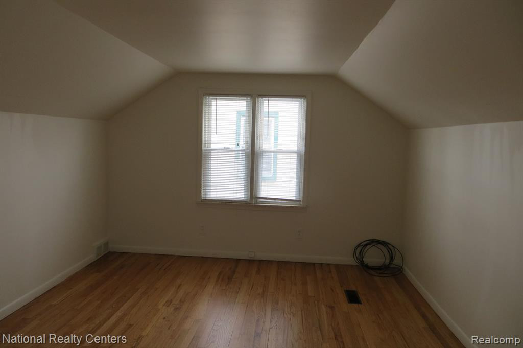 4171 HUBBARD Avenue, Lincoln Park, MI 48146 — Photo 6