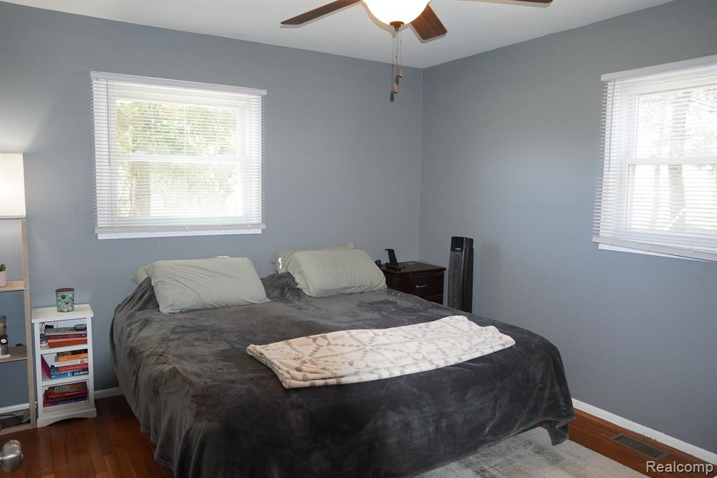 4625 AUBURN Road, Shelby Twp, MI 48317 — Photo 11