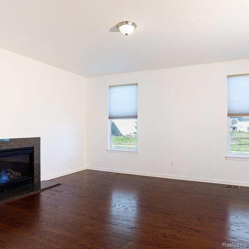 9165 Creekway Drive, Ypsilanti, MI 48197 — Photo 7
