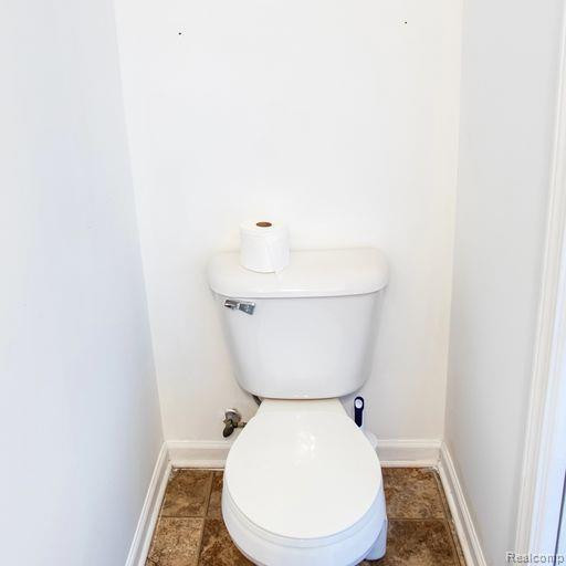 9165 Creekway Drive, Ypsilanti, MI 48197 — Photo 14
