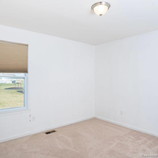 9165 Creekway Drive, Ypsilanti, MI 48197 — Photo 17