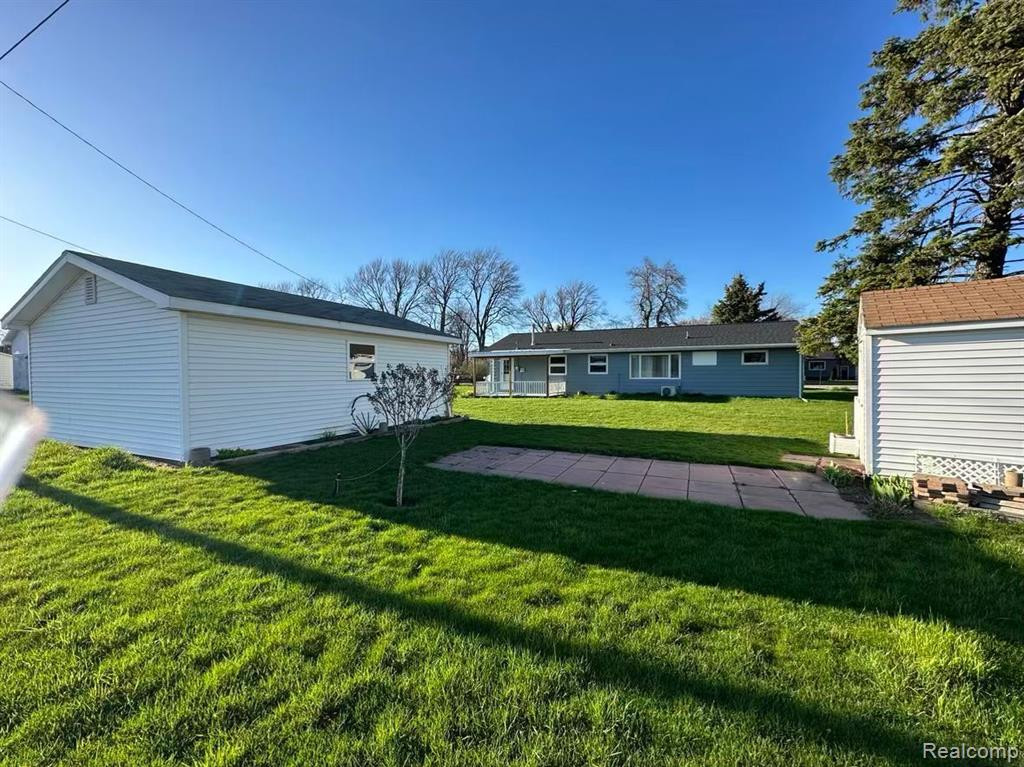 7017 E MICHIGAN Avenue, Pigeon Vlg, MI — Photo 3