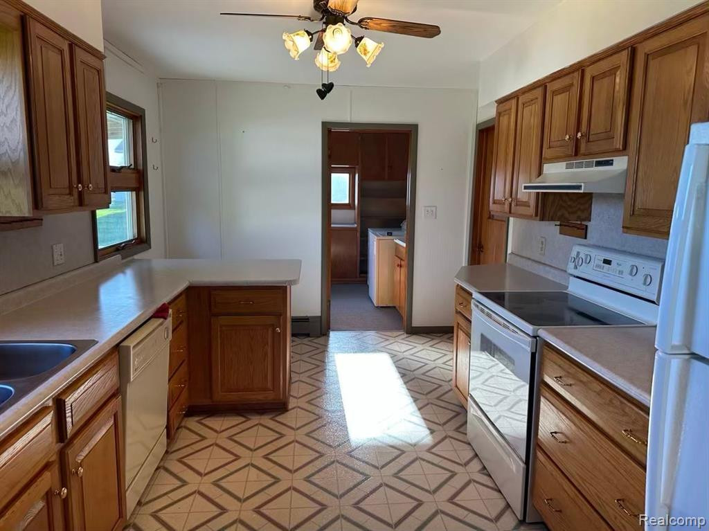7017 E MICHIGAN Avenue, Pigeon Vlg, MI — Photo 10