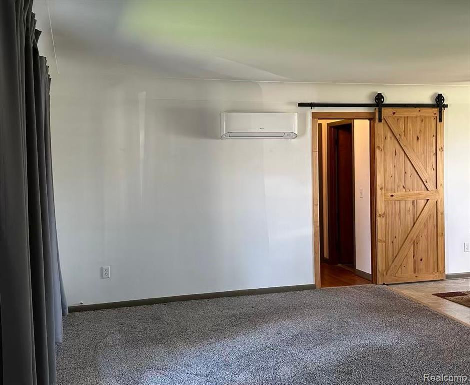 7017 E MICHIGAN Avenue, Pigeon Vlg, MI — Photo 11