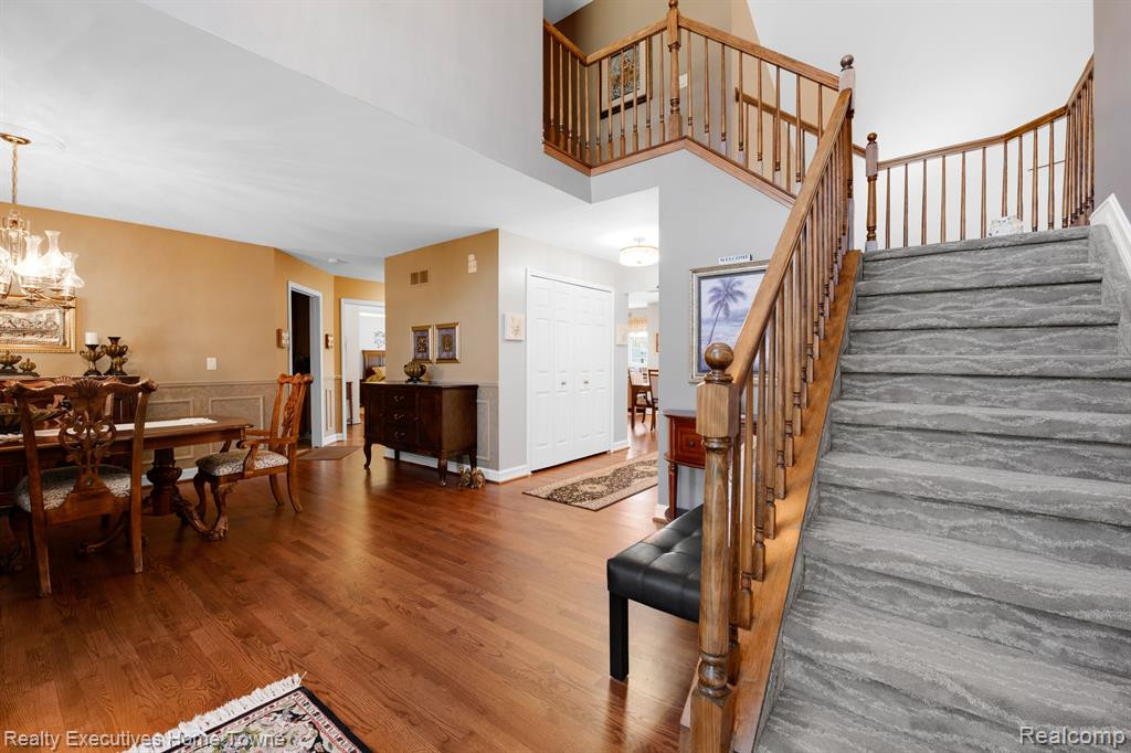 56683 ABERDEEN Drive, Shelby Twp, MI 48316 — Photo 8