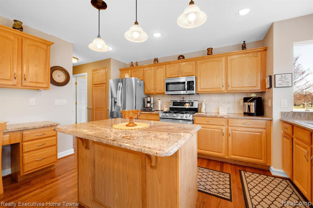 56683 ABERDEEN Drive, Shelby Twp, MI 48316 — Photo 14