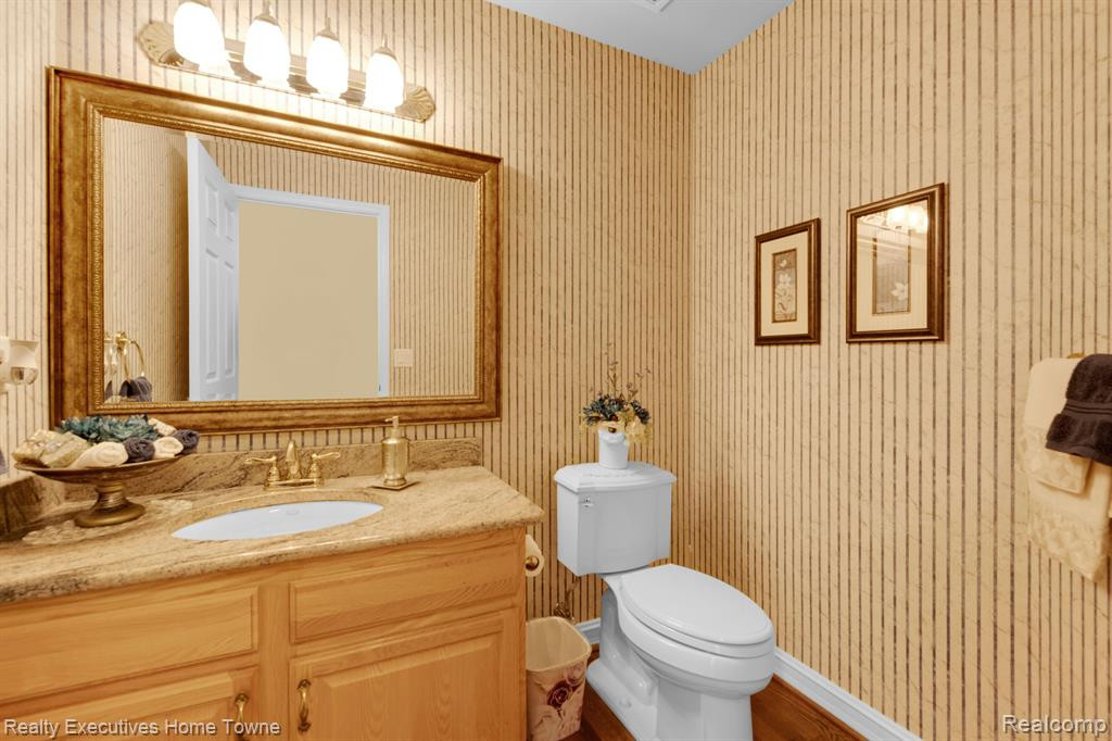 56683 ABERDEEN Drive, Shelby Twp, MI 48316 — Photo 19
