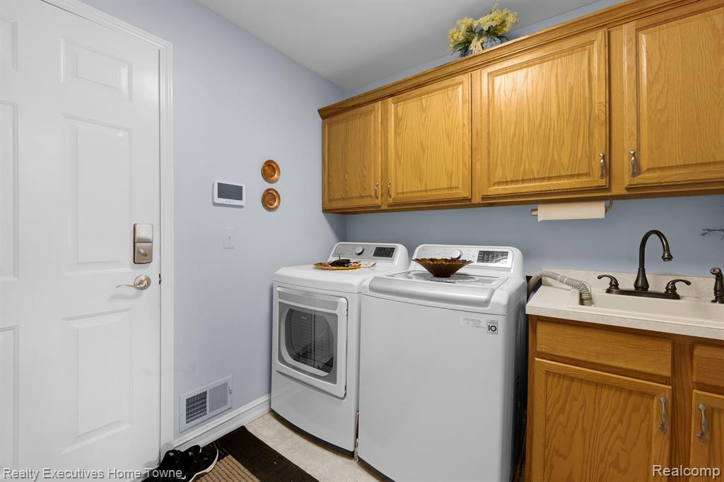 56683 ABERDEEN Drive, Shelby Twp, MI 48316 — Photo 24