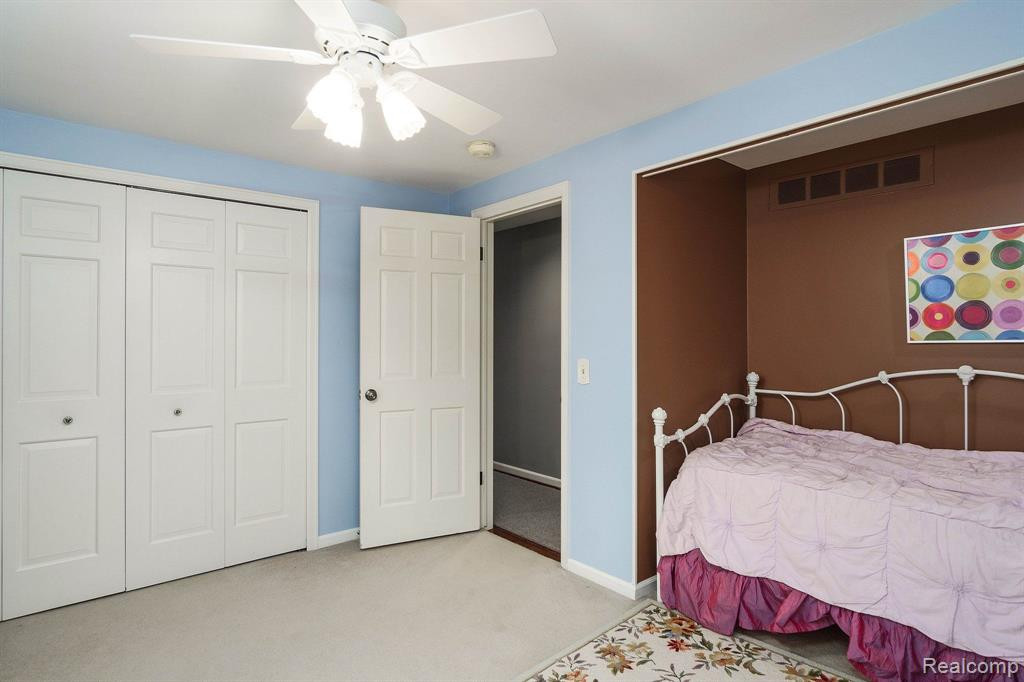 7460 STONY RIVER Court, Bloomfield Hills, MI 48301 — Photo 32