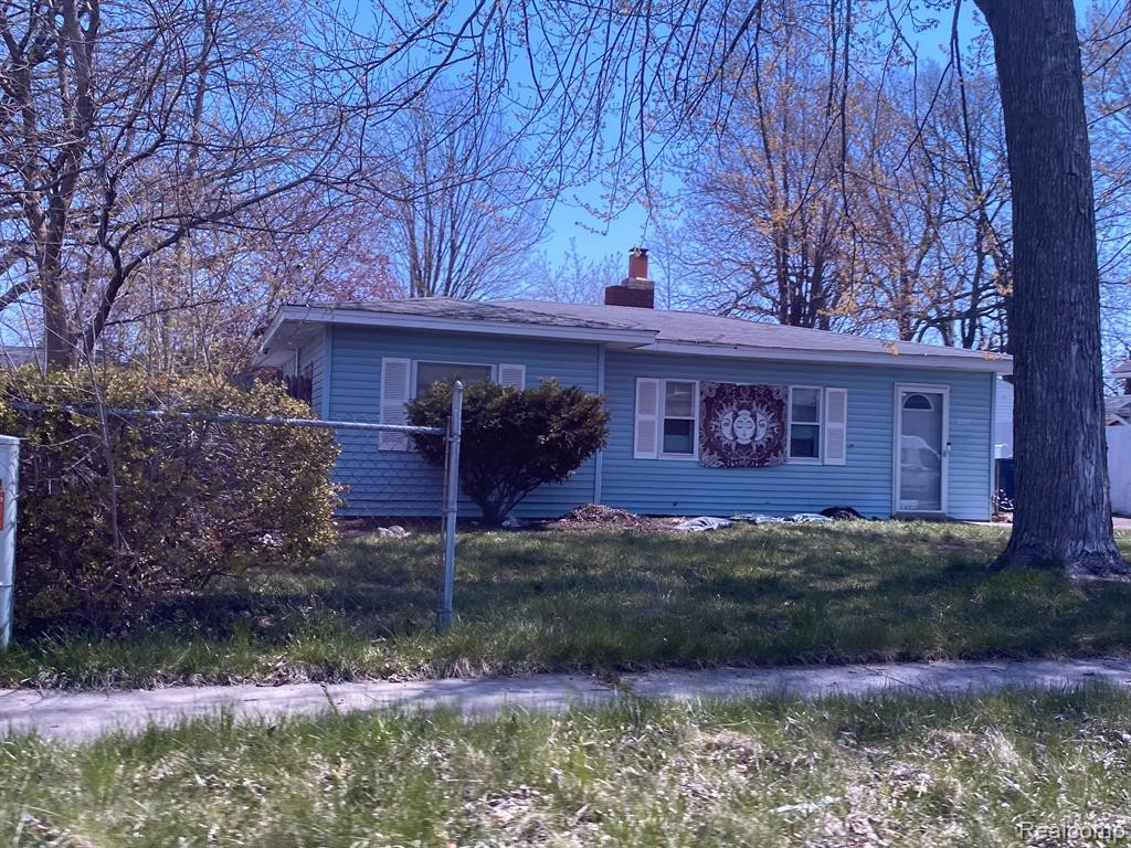 604 PATTERSON Avenue, Bay City, MI 48706 — front exterior