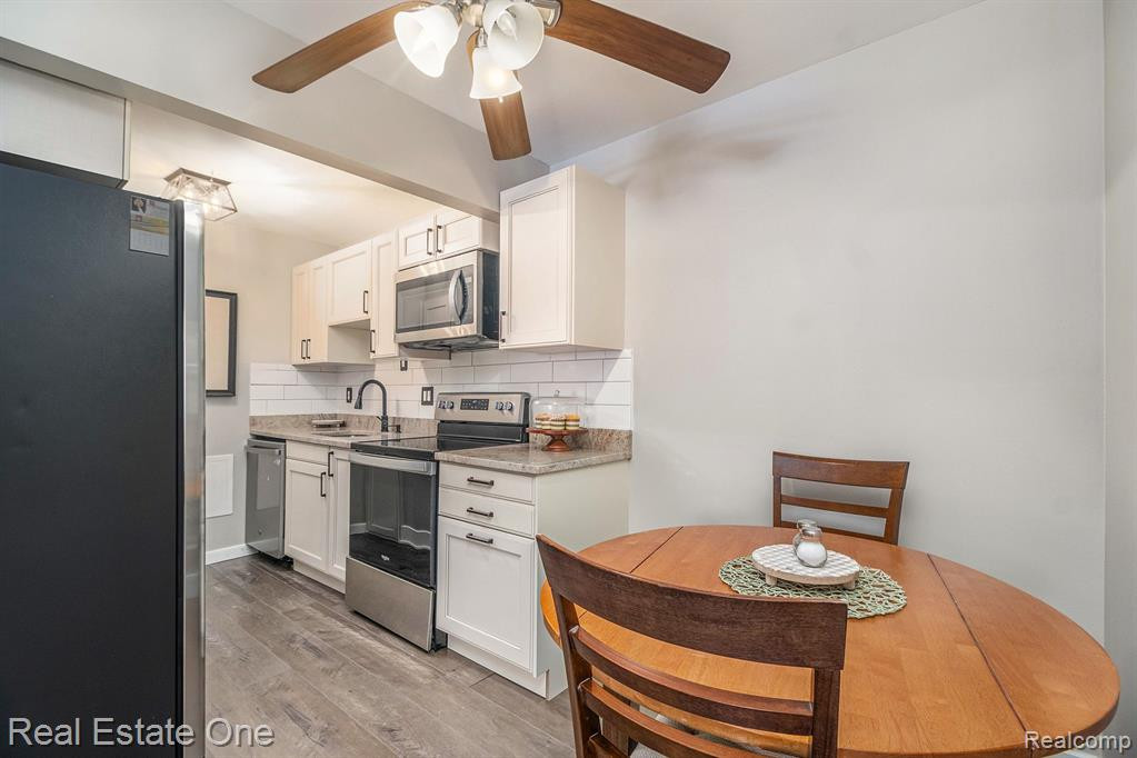 803 PLATE Street, 104, Rochester, MI 48307 — Photo 11