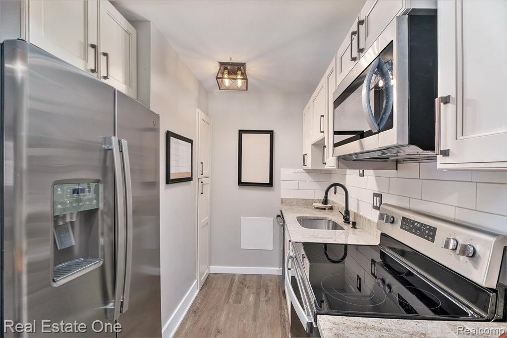 803 PLATE Street, 104, Rochester, MI 48307 — Photo 12