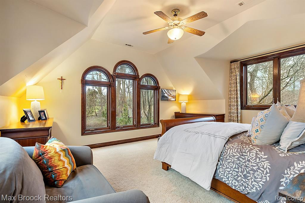 80 Devon Road, Bloomfield Hills, MI 48302 — Photo 25