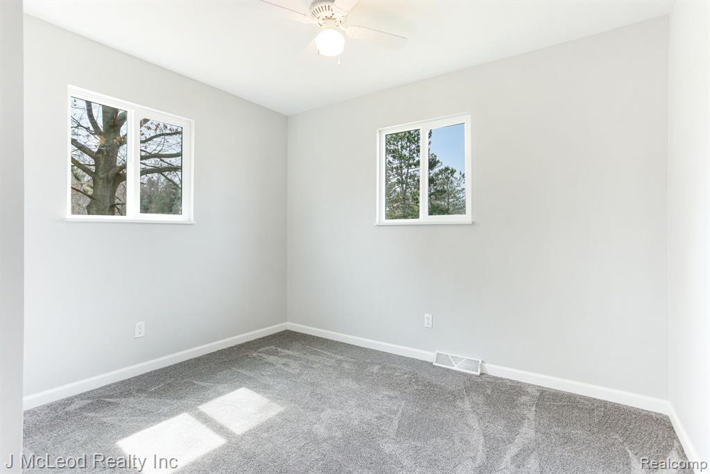 8120 IRISH Road, Millington, MI 48746 — Photo 17