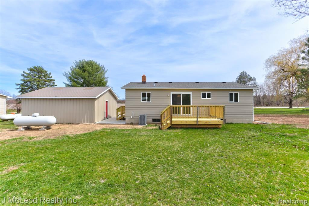8120 IRISH Road, Millington, MI 48746 — Photo 28