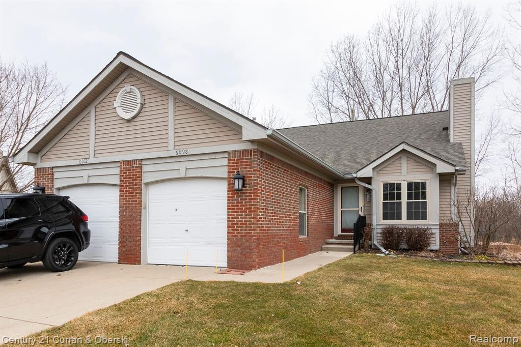 6098 COLONY PARK Drive, Ypsilanti, MI 48197 — Photo 2