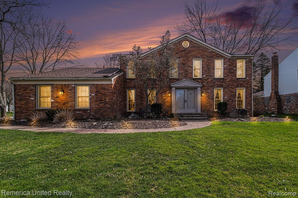 5550 CRISPIN WAY Road, West Bloomfield, MI 48323 — Photo 4