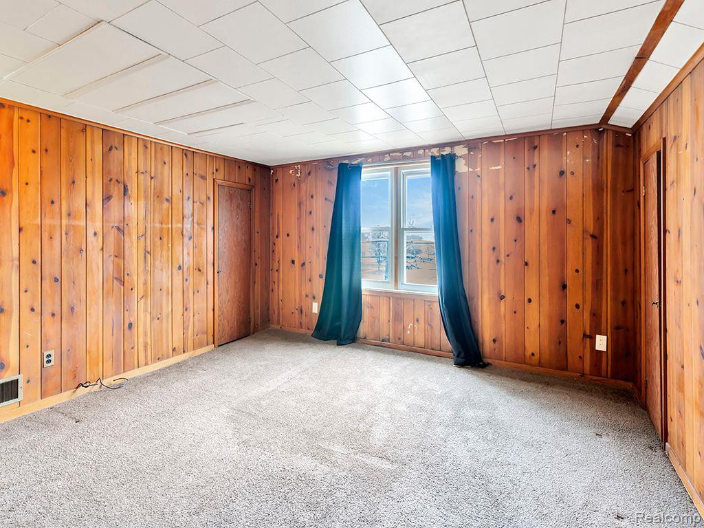 4252 HURON Street, Dearborn Heights, MI 48125 — Photo 14