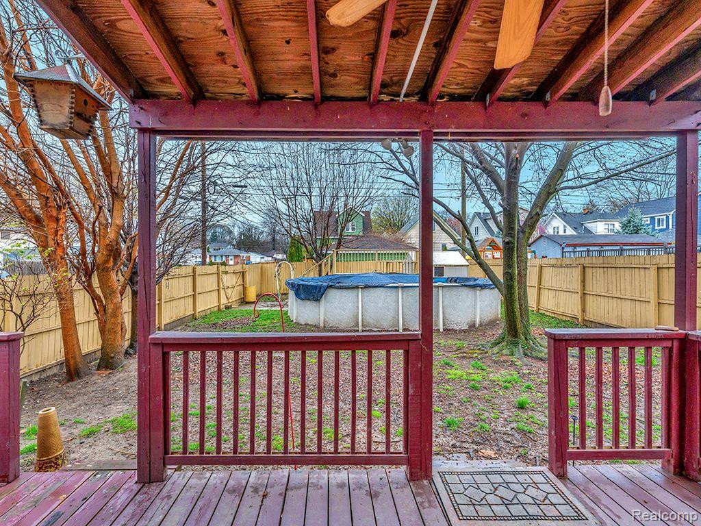 4252 HURON Street, Dearborn Heights, MI 48125 — Photo 18