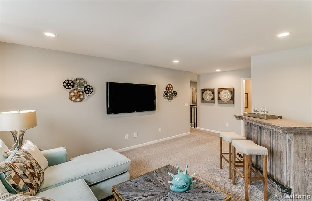 737 HAYWOOD Drive, Saline, MI 48176 — Photo 5