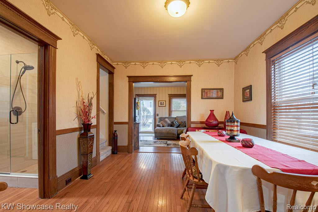 653 HICKORY Street, Milford, MI 48381 — Photo 36