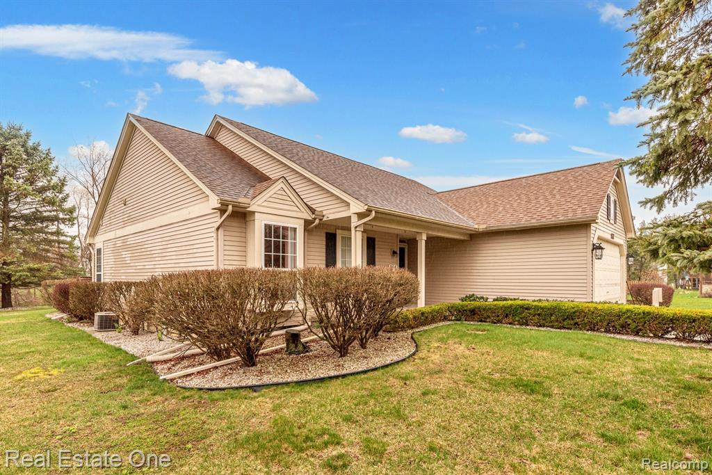 854 Westbrooke Drive, South Lyon, MI 48178 — Photo 3