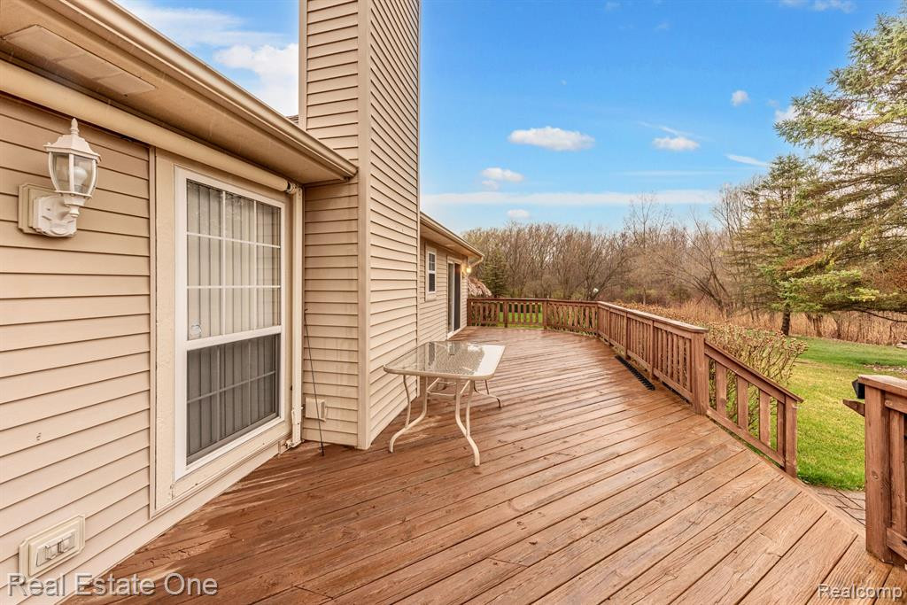 854 Westbrooke Drive, South Lyon, MI 48178 — Photo 9