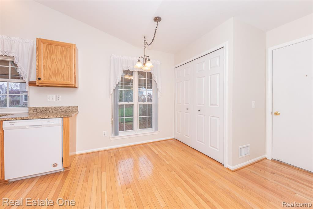 854 Westbrooke Drive, South Lyon, MI 48178 — Photo 30