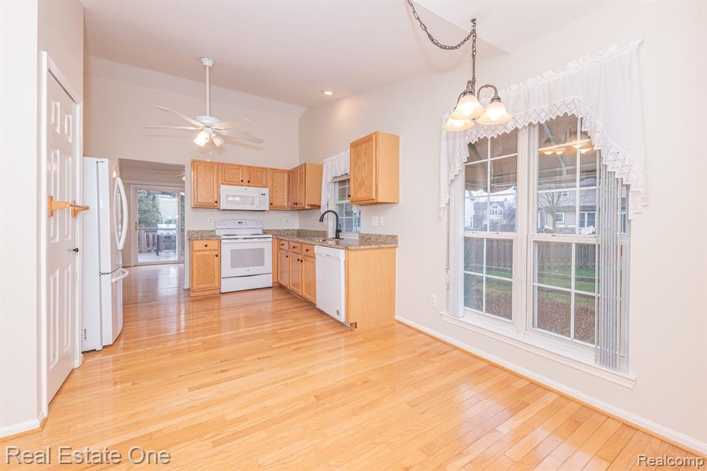 854 Westbrooke Drive, South Lyon, MI 48178 — Photo 31
