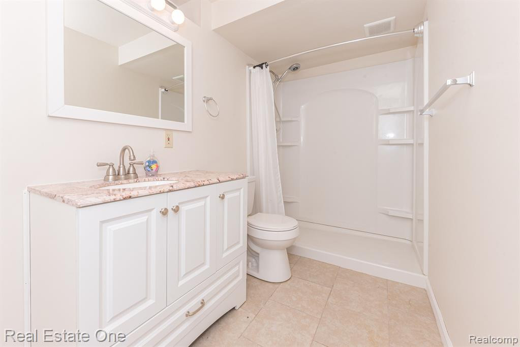 854 Westbrooke Drive, South Lyon, MI 48178 — Photo 53