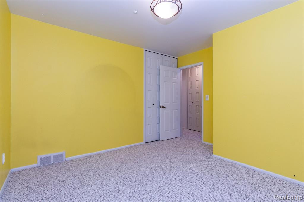 38131 GREENWOOD Street, Westland, MI — Photo 19