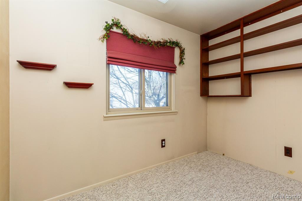 38131 GREENWOOD Street, Westland, MI — Photo 24