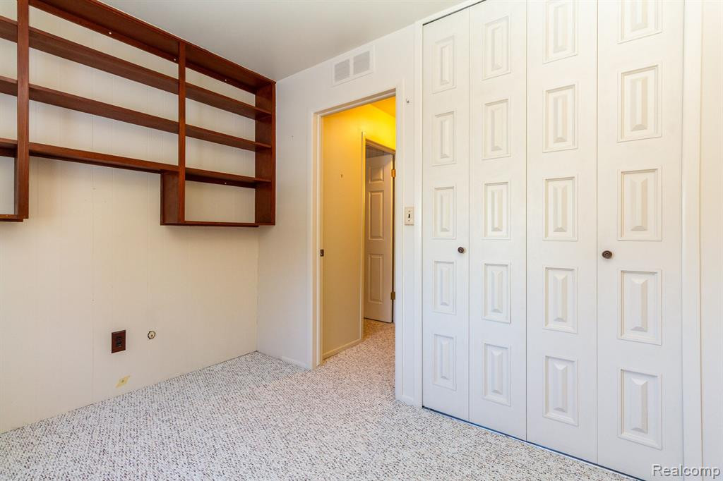 38131 GREENWOOD Street, Westland, MI — Photo 25