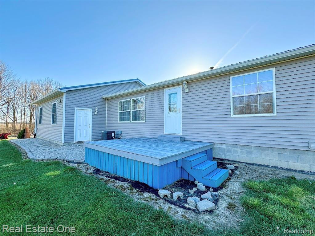 6248 STERLING Road, Yale, MI 48097 — Photo 42