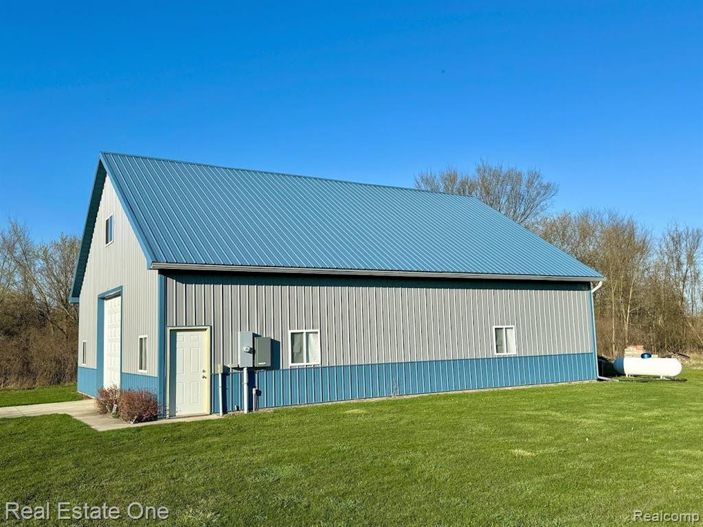 6248 STERLING Road, Yale, MI 48097 — Photo 44
