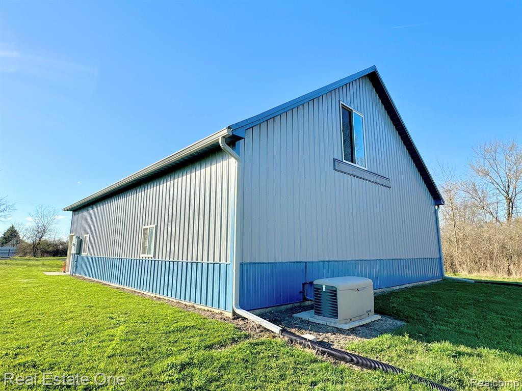 6248 STERLING Road, Yale, MI 48097 — Photo 45