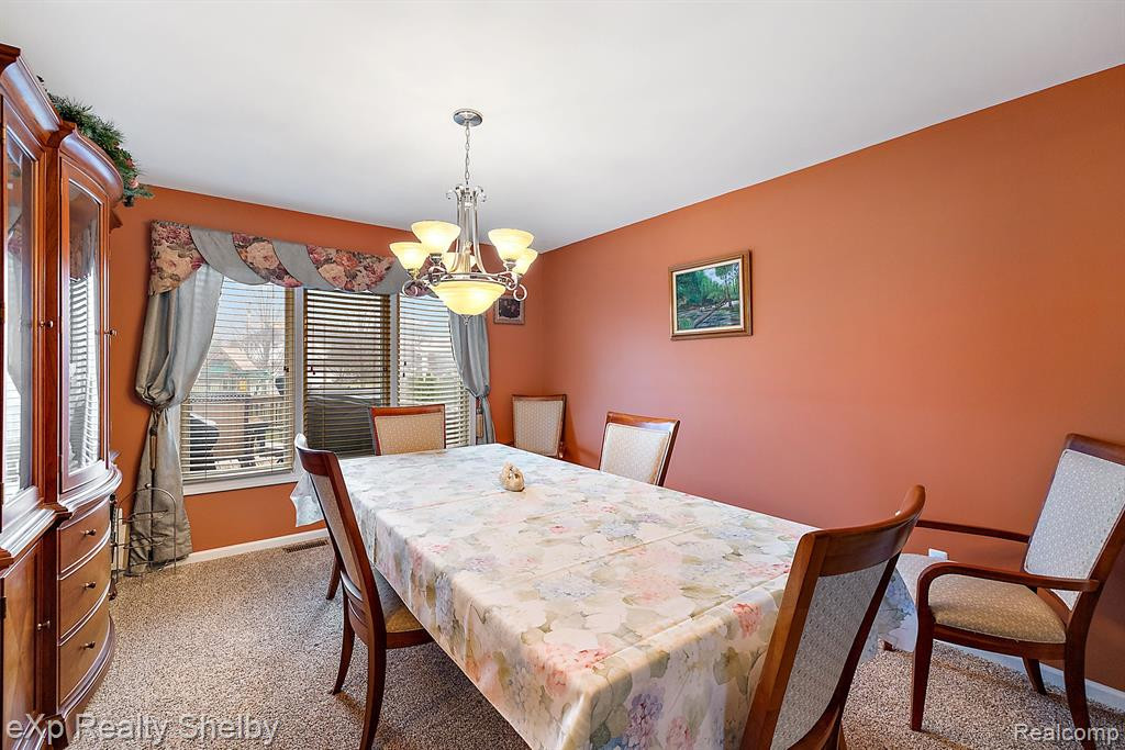 48434 STONEACRE Drive, Macomb, MI 48044 — Photo 11