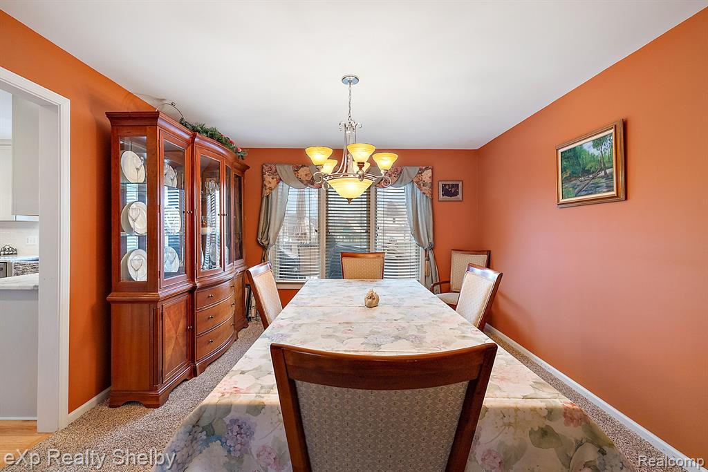 48434 STONEACRE Drive, Macomb, MI 48044 — Photo 12
