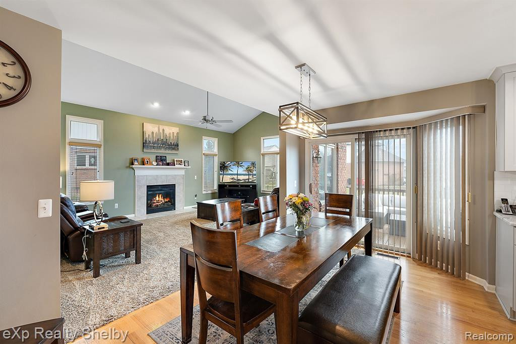 48434 STONEACRE Drive, Macomb, MI 48044 — Photo 18