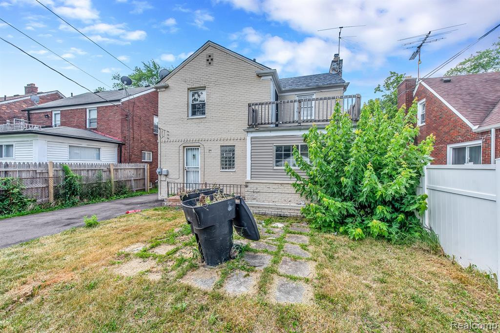 5068 AUDUBON Road, Detroit, MI 48224 — Photo 5